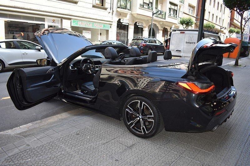 Usado BMW 420 M Sport 190 CV (139 kW) 2022 Saphirschwarz Descapotable