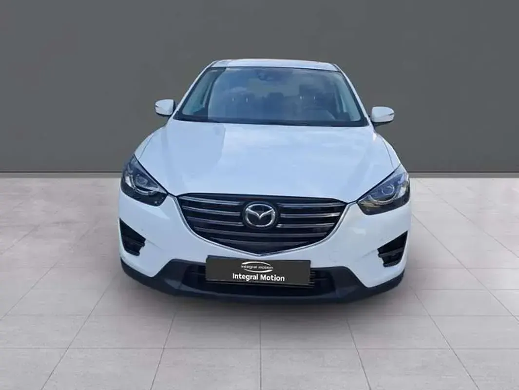 Usado Mazda CX-5 Luxury 150 CV (110 kW) 2016 Blanco SUV