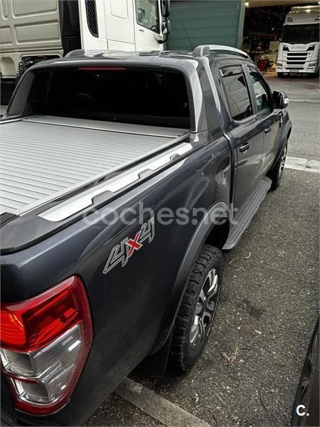 Usado Ford Ranger Wildtrack 200 CV (147 kW) 2017 Gris / plata Recogida
