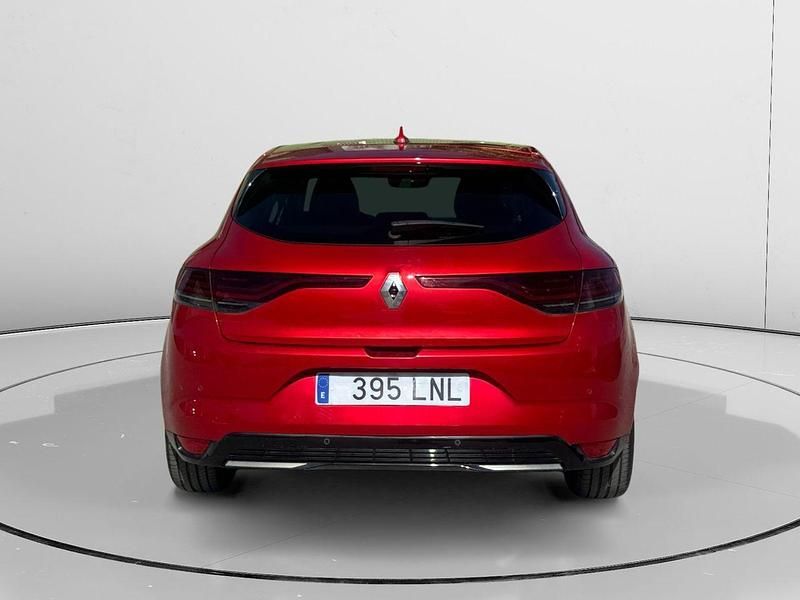 Usado Renault Mégane IV Zen 140 CV (102 kW) 2021 Rojo