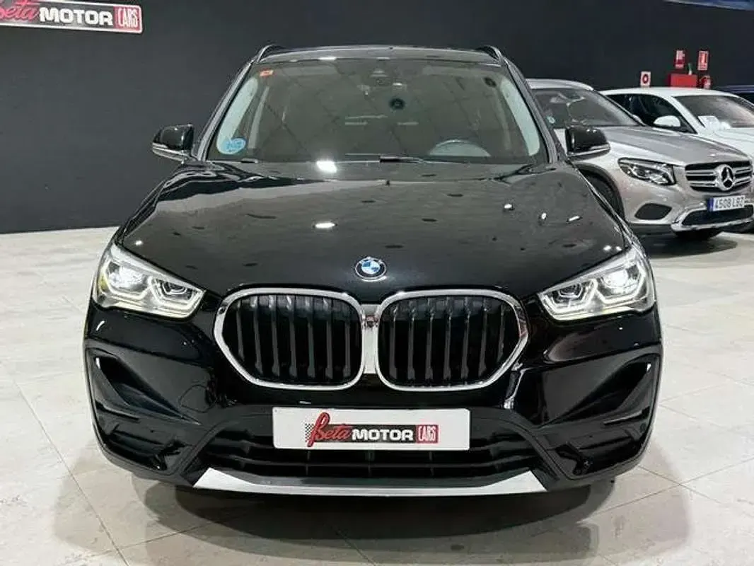 Usado BMW X1 150 CV (110 kW) 2021 Negro SUV
