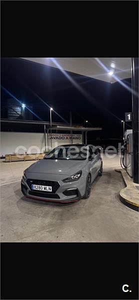 Usado Hyundai i30 275 CV (202 kW) 2020 Gris / plata Berlina