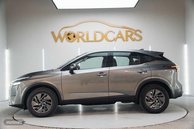 Usado Nissan Qashqai Acenta 140 CV (102 kW) 2022 Gris SUV