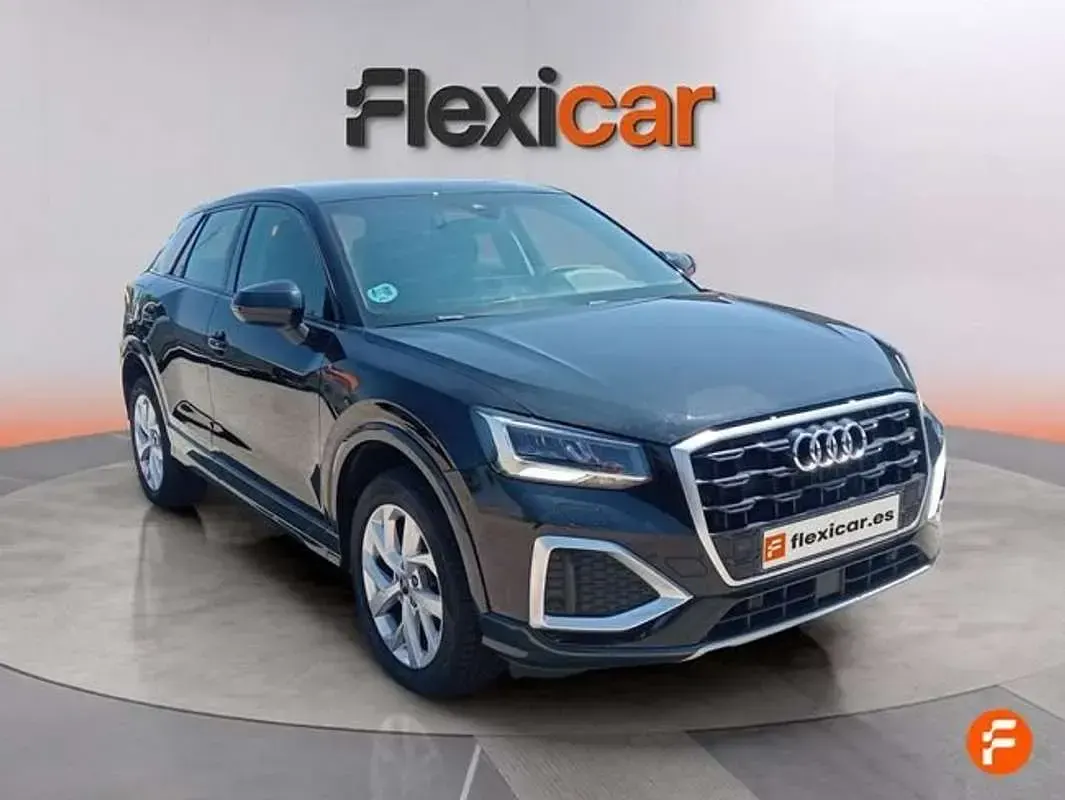 Usado Audi Q2 116 CV (85 kW) 2022 Negro SUV