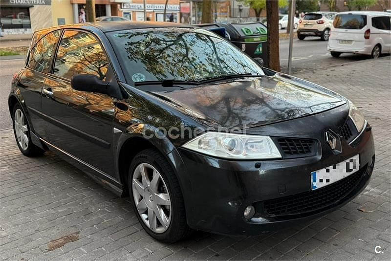 Negro Usado 2008 Renault Mégane III Extreme Berlina | 2300 € (Super precio) - Imagen 1/4