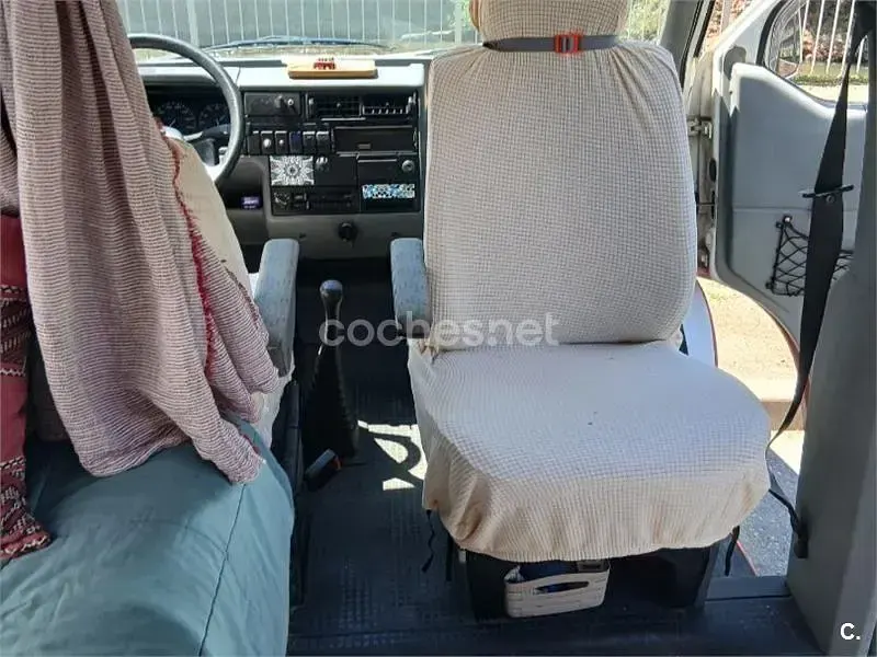 Usado VW T4 68 CV (50 kW) 1995 Rojo Van