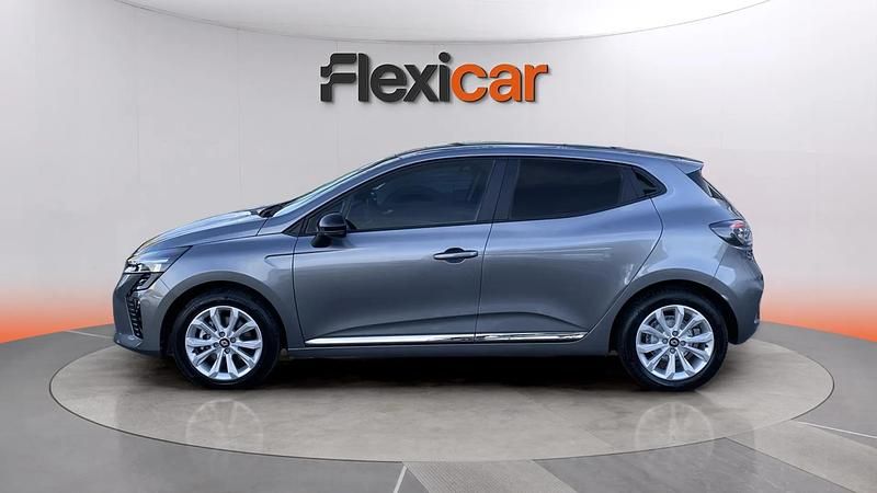 Käytetty Renault Clio V Evolution 101 HP (74 kW) 2025 Harmaa Viistoperä