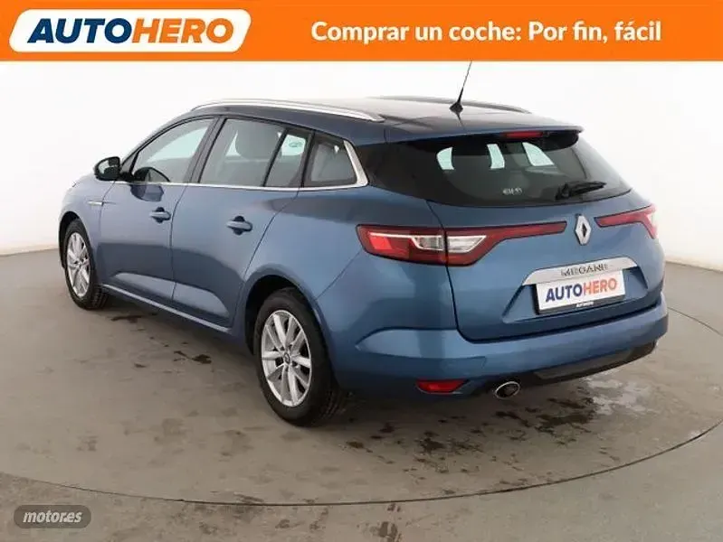 Usado Renault Mégane GrandTour Zen 110 CV (80 kW) 2017 Azul Familiar