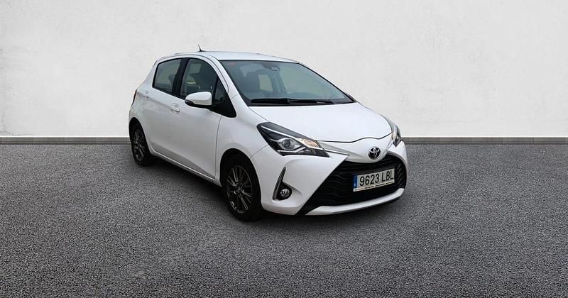 Usado Toyota Yaris Active 111 CV (81 kW) 2019