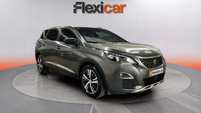 Usado Peugeot 5008 Allure 131 CV (96 kW) 2017 Gris Monovolumen