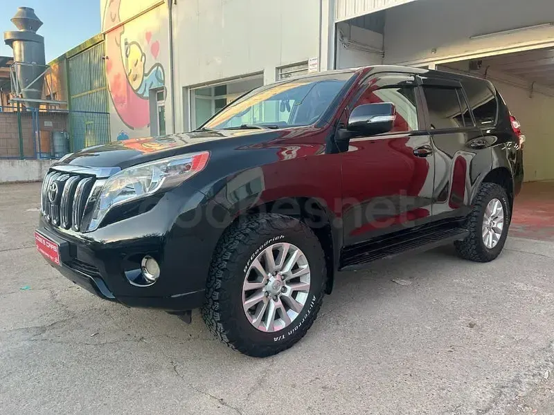 Usado Toyota Land Cruiser 190 CV (139 kW) 2015 Azul SUV