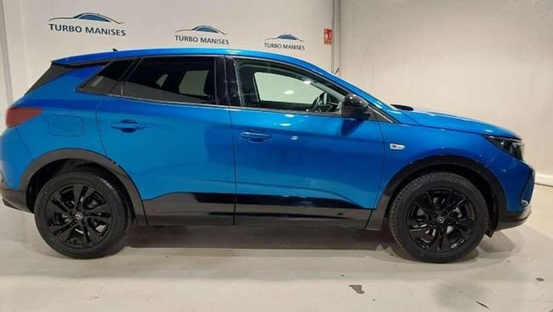 Usado Opel Grandland X GS Line 131 CV (96 kW) 2023 Azul SUV