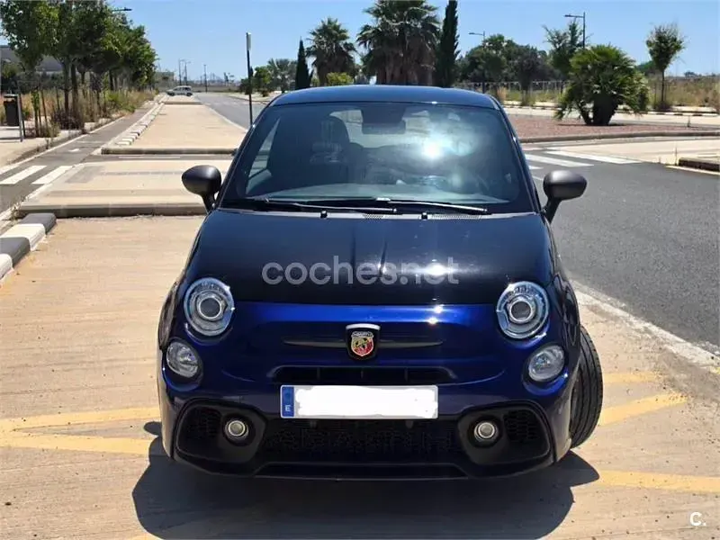 Usado Abarth 500 165 CV (121 kW) 2021 Azul Berlina