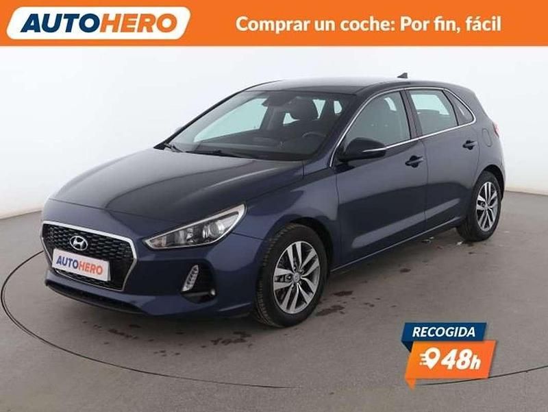 Usado Hyundai i30 140 CV (102 kW) 2018 Azul Berlina