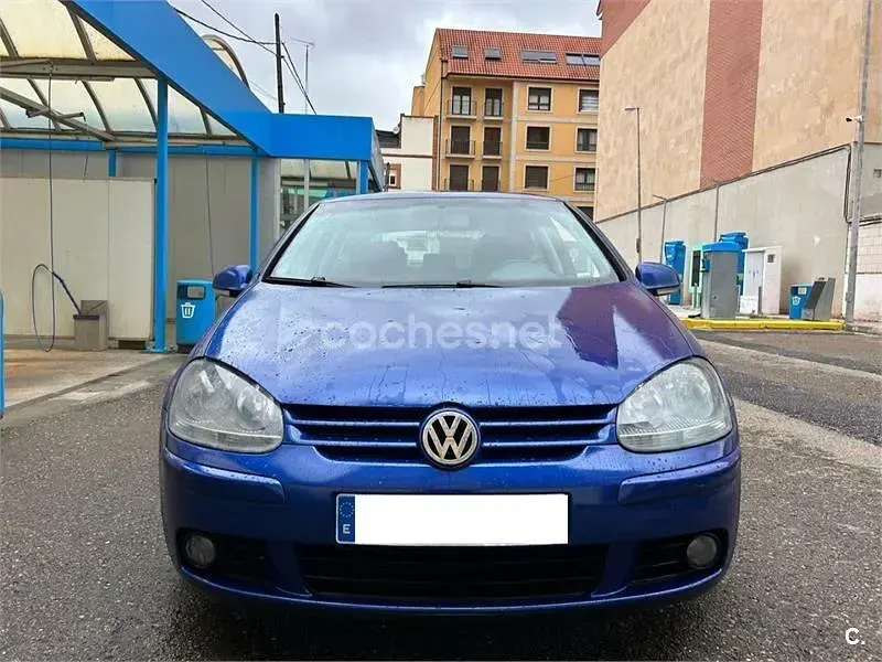 Usado VW Golf IV Highline 140 CV (102 kW) 2004 Azul Berlina