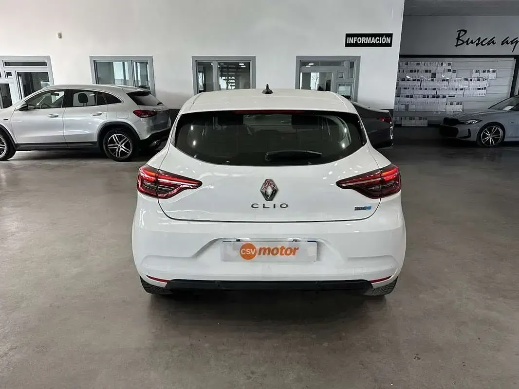 Usado Renault Clio V Business 140 CV (102 kW) 2022 Blanco Utilitario