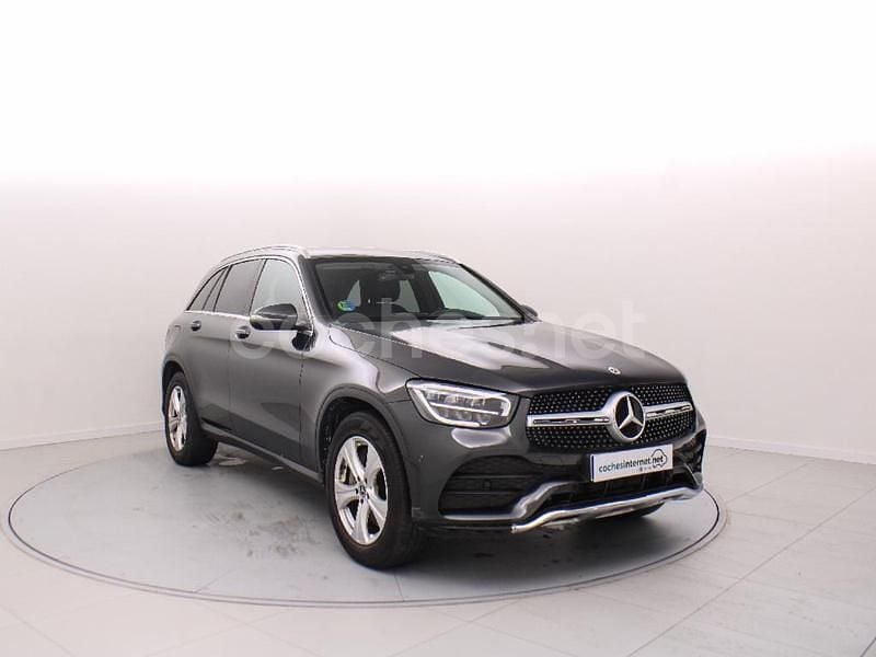Gris / plata Usado 2021 Mercedes GLC200 SUV | 40.990 € (Precio justo) - Imagen 1/4