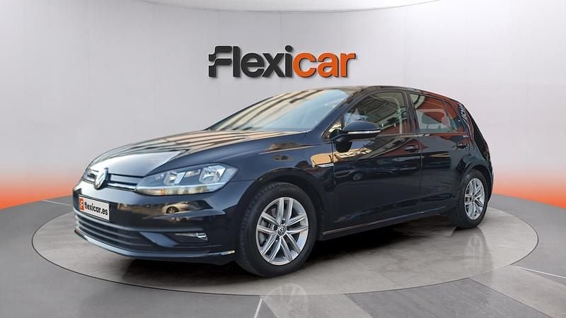 Usado VW Golf VII Advance 131 CV (96 kW) 2020 Negro Berlina