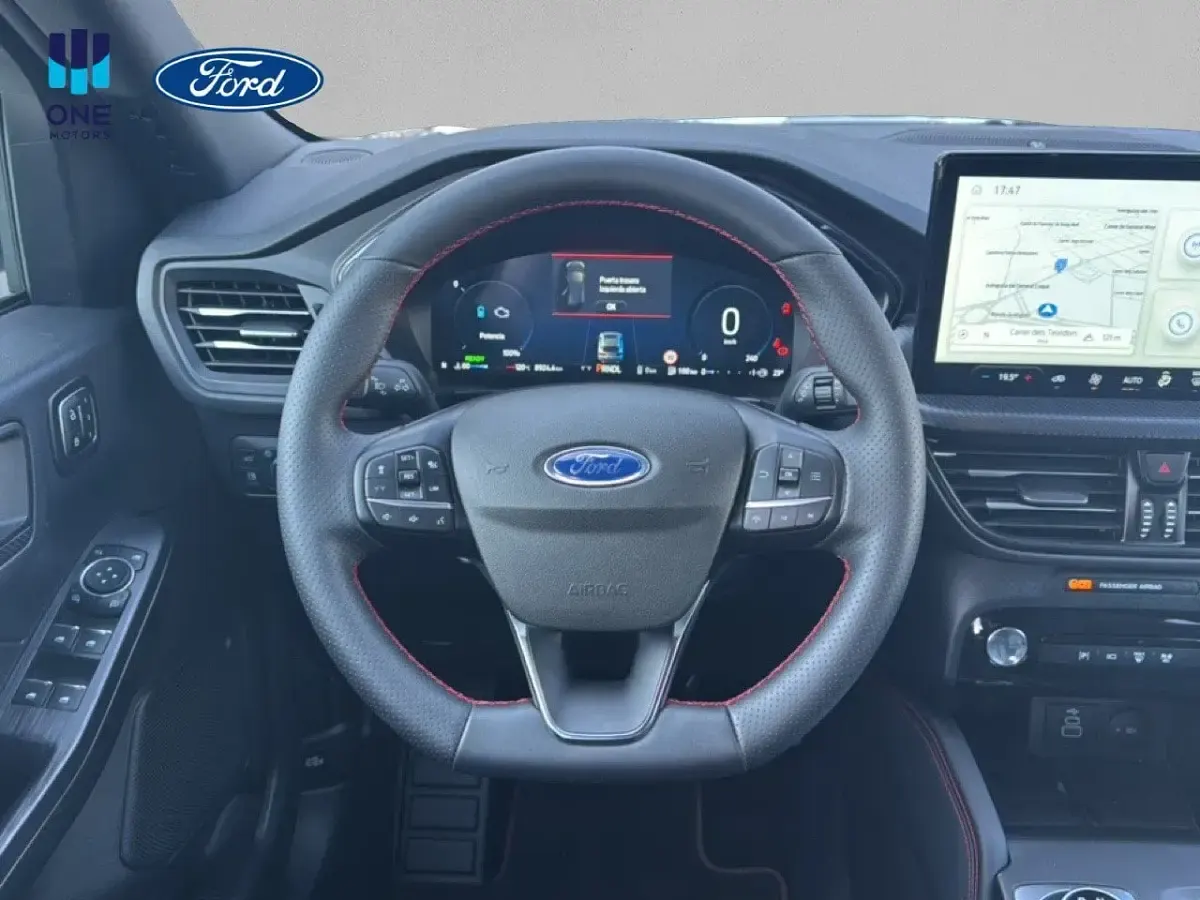 Nuevo Ford Kuga ST-Line 243 CV (178 kW) 2025 Plateado SUV