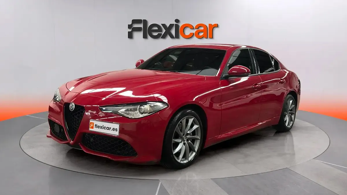 Usado Alfa Romeo Giulia Sprint 200 CV (147 kW) 2022 Rojo Berlina