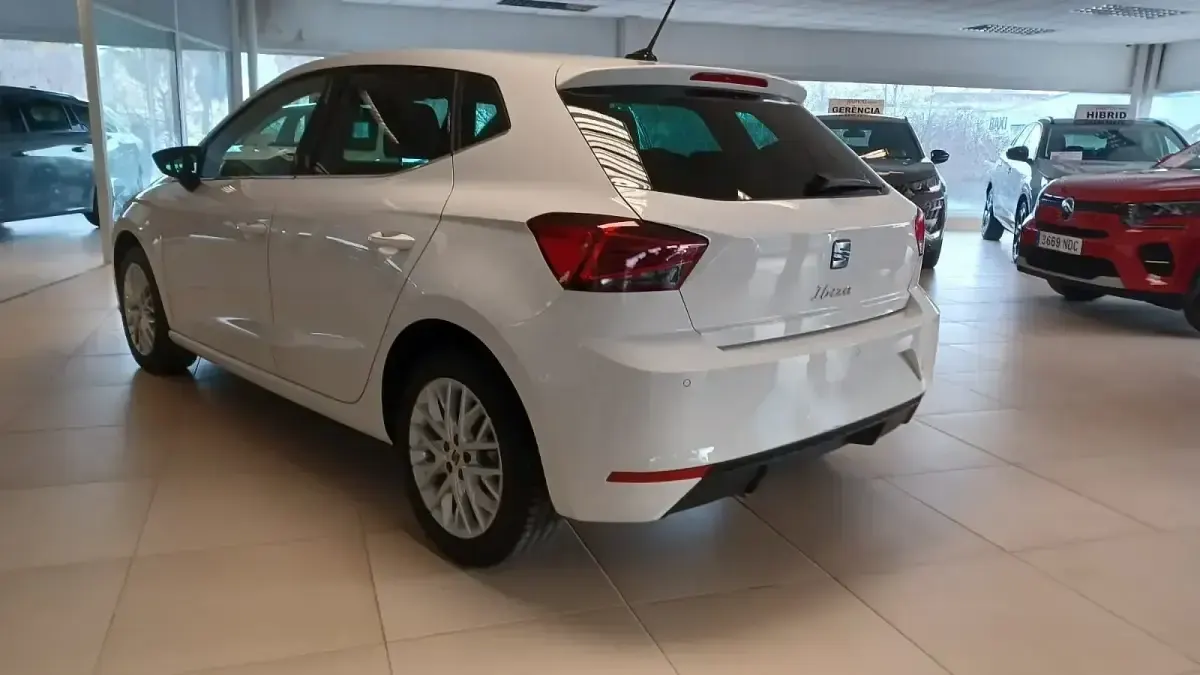 Usado Seat Ibiza Style 115 CV (84 kW) 2025 Otro Utilitario