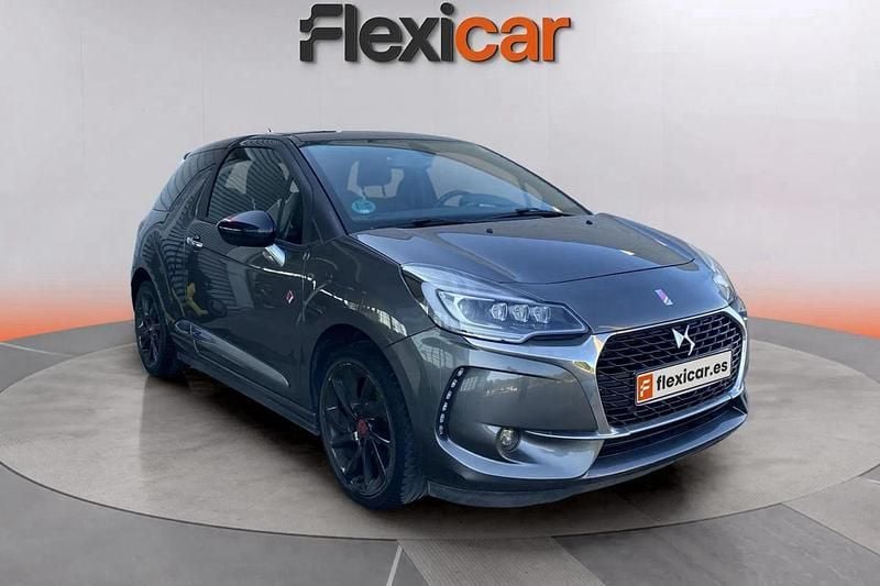 Gris Usado 2019 DS Automobiles DS3 Performance Berlina | 11.090 € (Un poco caro) - Imagen 1/4