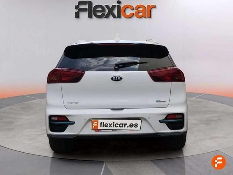 Usado Kia e-Niro 100 kW (136 CV) 2020 Blanco SUV