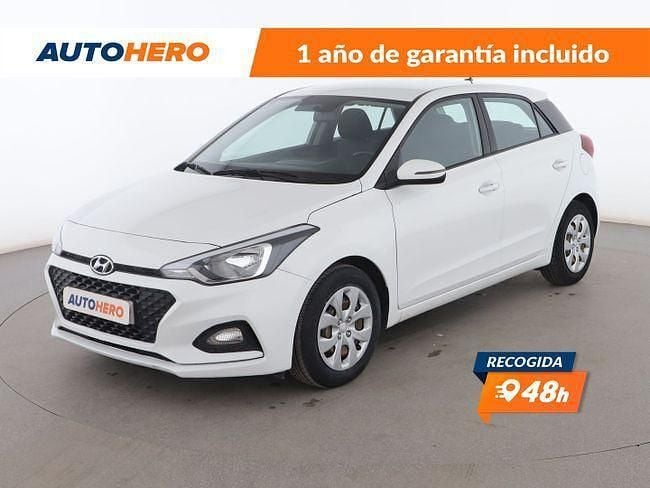 Usado Hyundai i20 84 CV (61 kW) 2018 Blanco Berlina