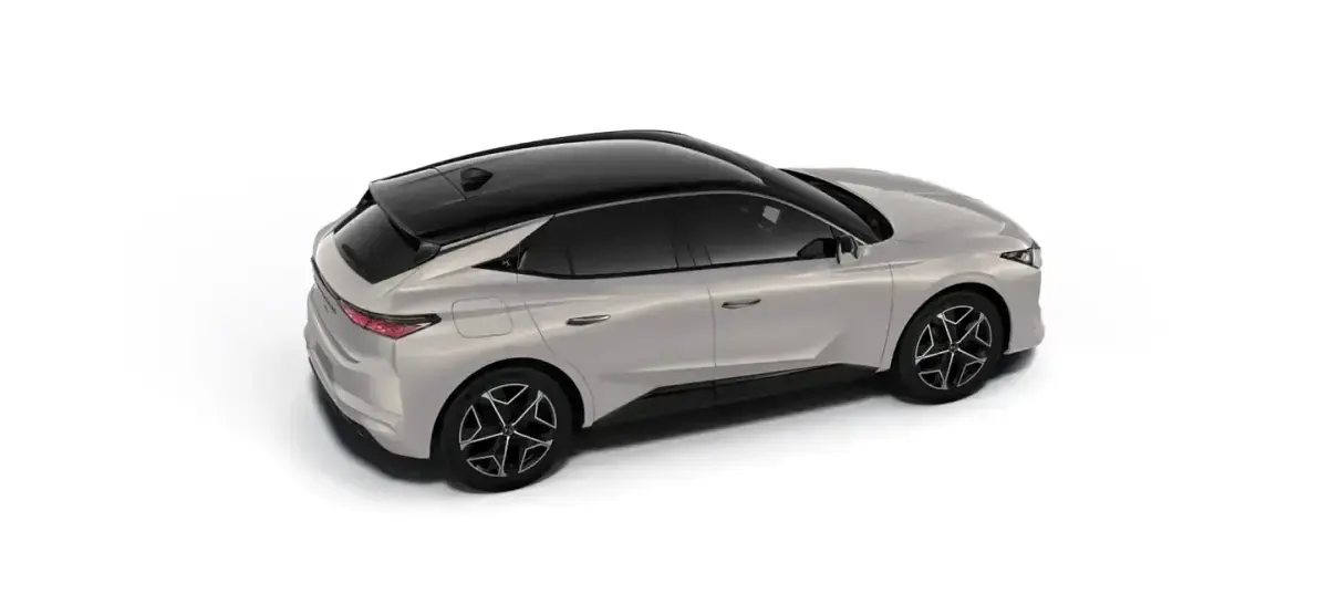 Nuevo DS Automobiles DS4 145 CV (106 kW) 2026 Gris Berlina