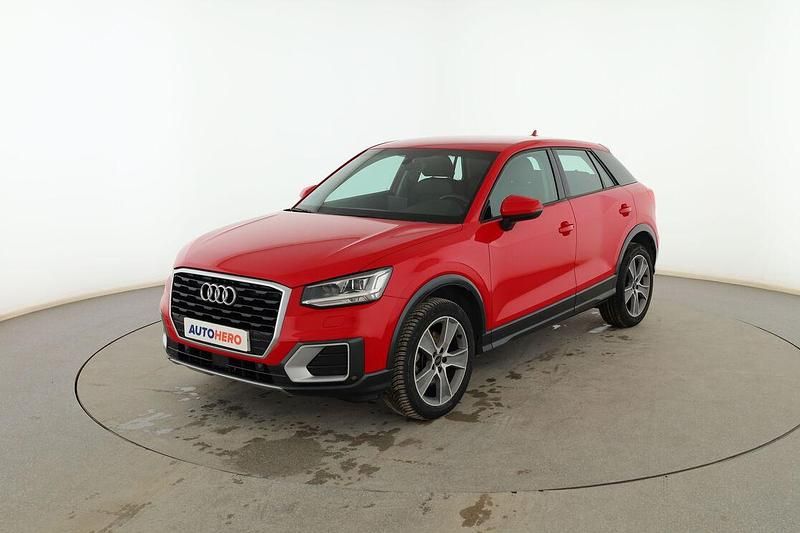 Usado Audi Q2 Design 115 CV (84 kW) 2018 Rojo SUV