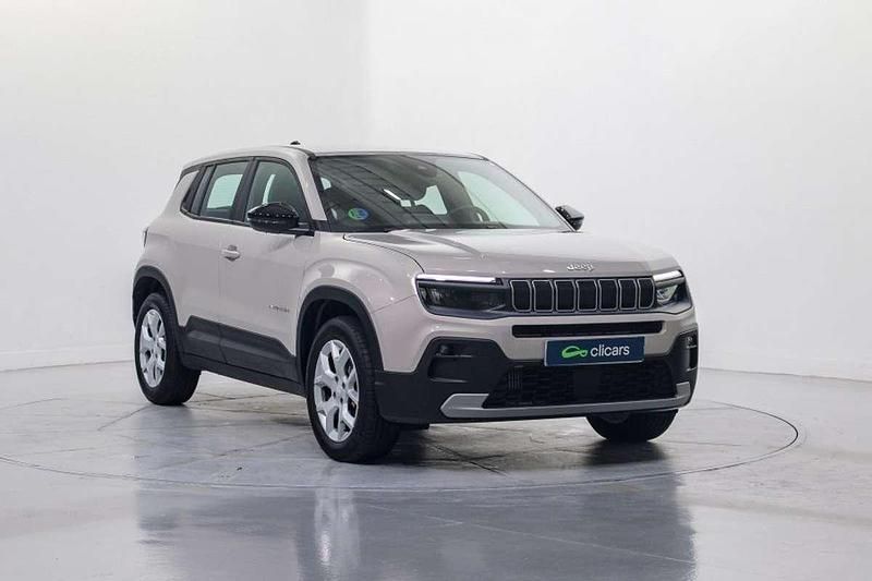 Usado Jeep Avenger Altitude 101 CV (74 kW) 2025 Gris SUV