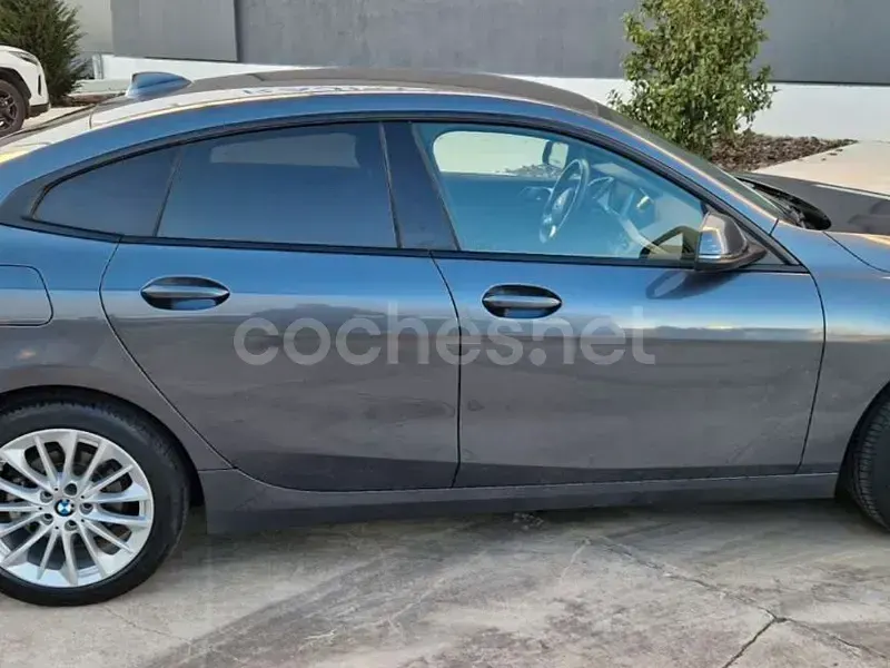 Usado BMW 218 150 CV (110 kW) 2021 Gris / plata Coupe