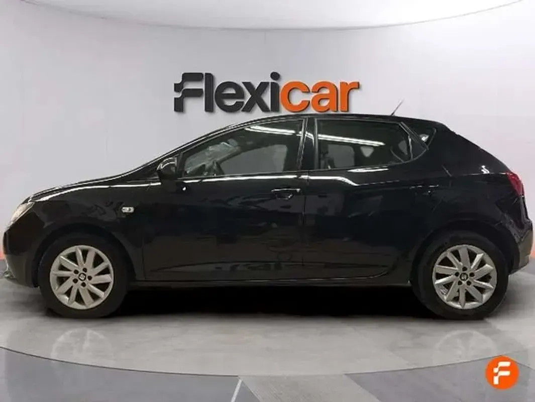 Käytetty Seat Ibiza Reference 90 HP (66 kW) 2017 Musta Viistoperä