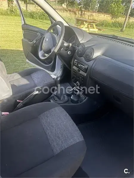 Usado Dacia Duster Base 105 CV (77 kW) 2011 Blanco SUV