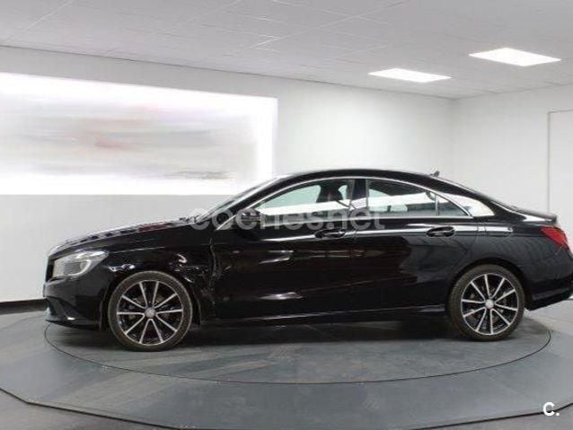Usado Mercedes CLA200 136 CV (100 kW) 2014 Negro Berlina