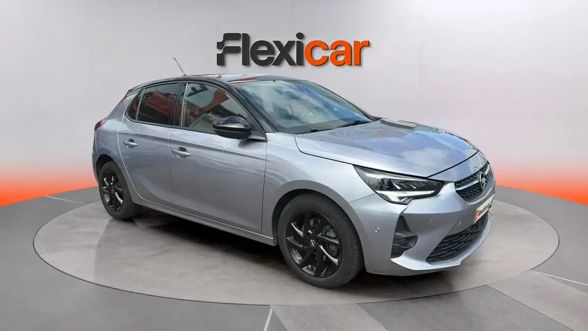 Usado Opel Corsa GS Line 101 CV (74 kW) 2022 Gris Utilitario