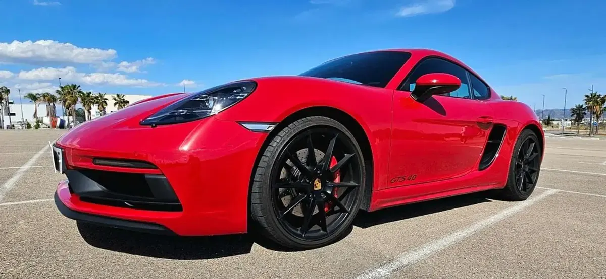 Usado Porsche 718 Cayman GTS 400 CV (294 kW) 2024 Rojo Coupe