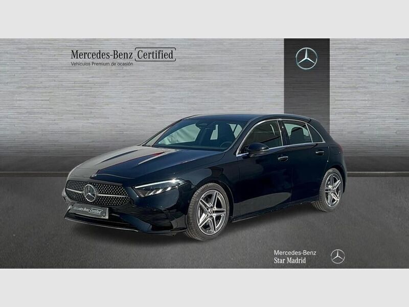 Negro Usado 2024 Mercedes A180 AMG line Berlina | 32.990 € (Precio justo) - Imagen 1/3