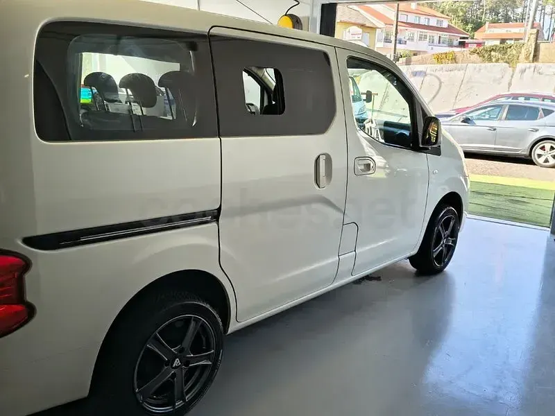 Usado Nissan Evalia 110 CV (80 kW) 2014 Blanco Monovolumen
