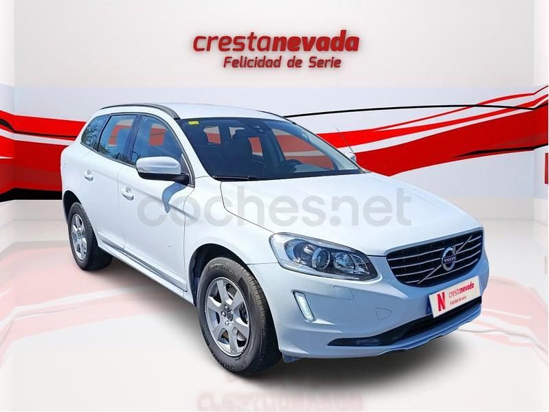 Używany Volvo XC60 Momentum 136 KM (100 kW) 2015 Biały SUV
