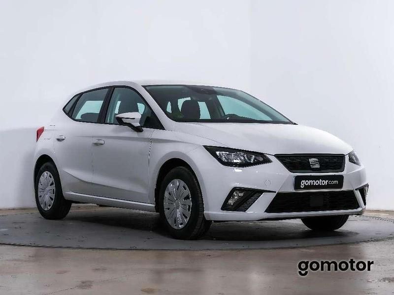 Usado Seat Ibiza Reference 95 CV (69 kW) 2024 Blanco Utilitario