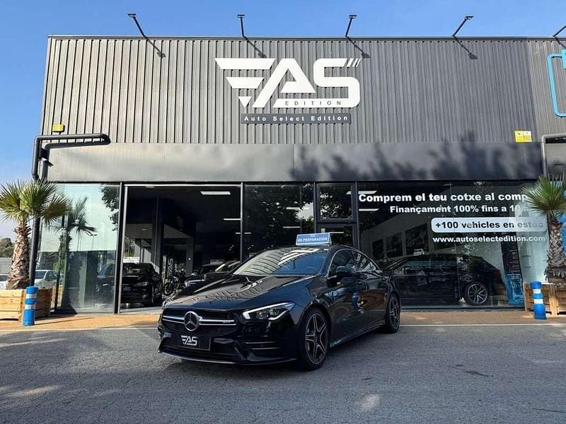Negro Usado 2023 Mercedes CLA35 AMG AMG Berlina | 42.900 € - Imagen 1/4