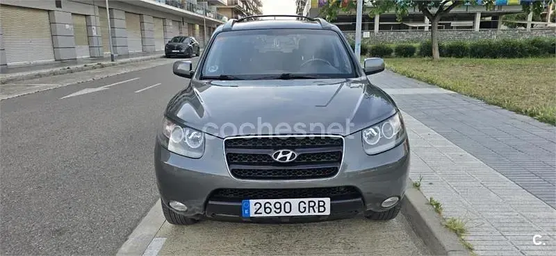 Usado Hyundai Santa Fe Comfort 155 CV (114 kW) 2009 Gris / plata SUV
