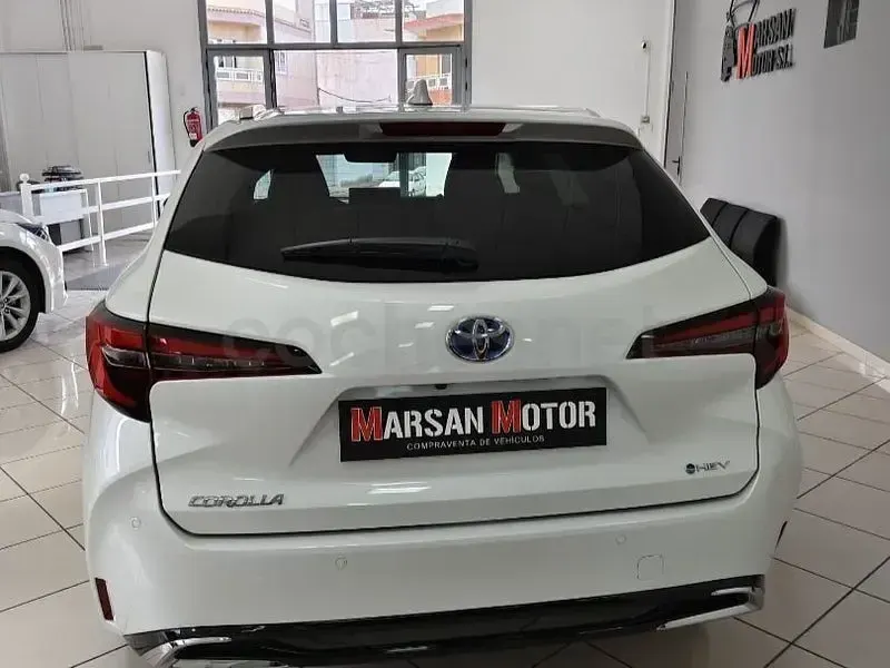 Nuevo Toyota Corolla Sport 178 CV (130 kW) 2026 Blanco Familiar