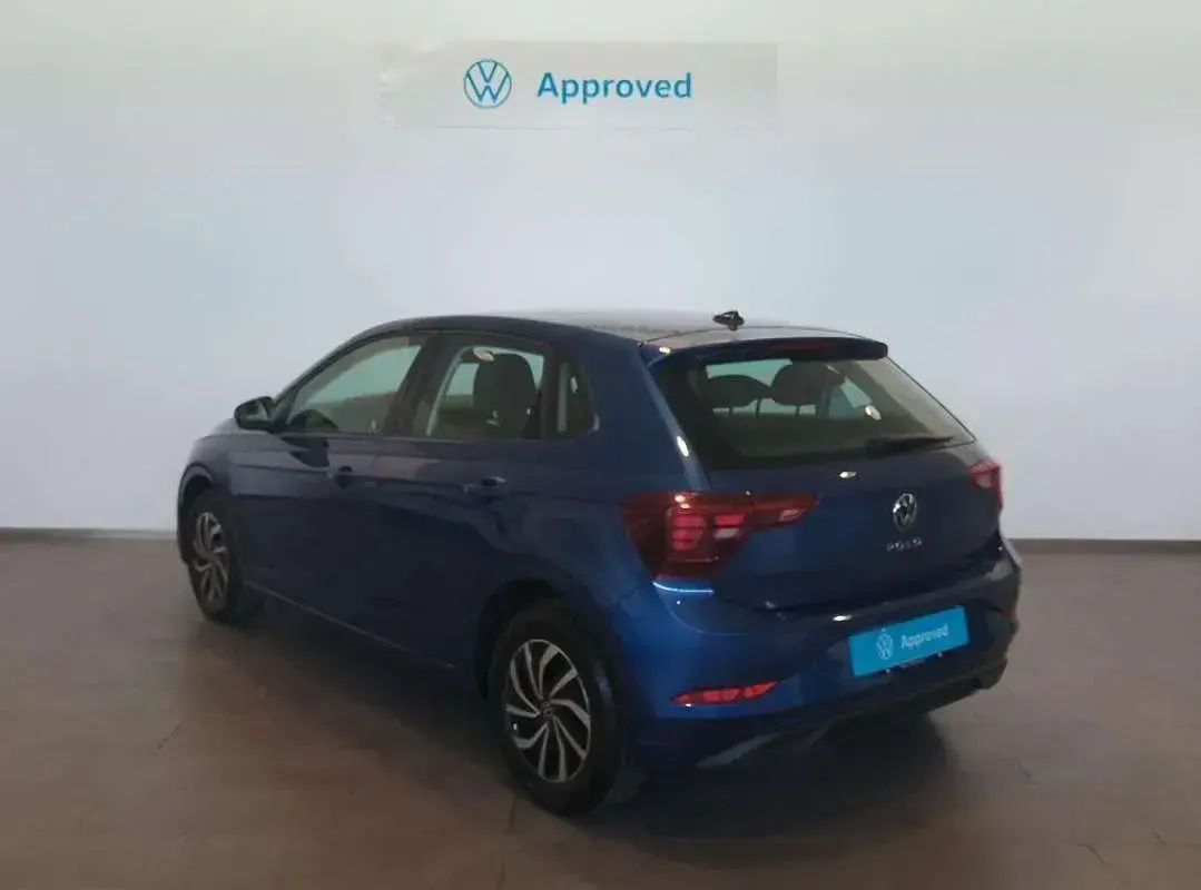 Usado VW Polo Life 95 CV (69 kW) 2024 Azul Utilitario