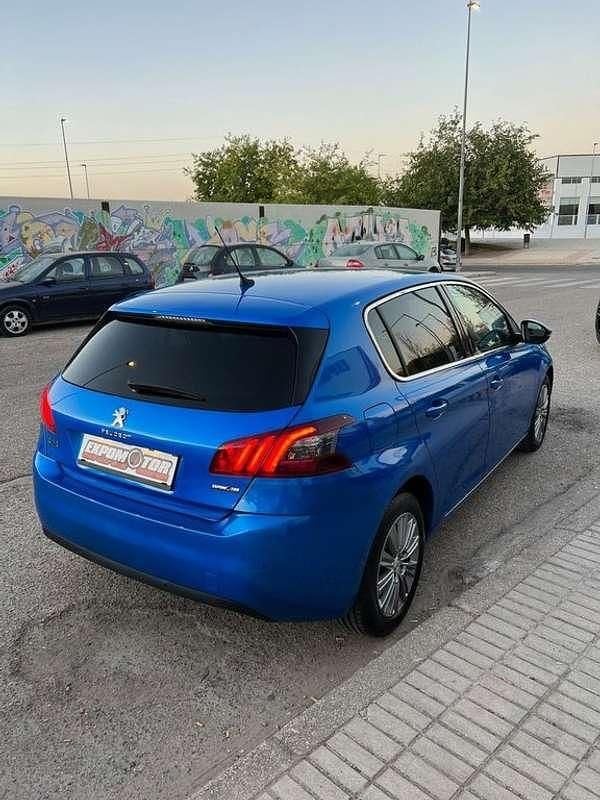 Usado Peugeot 308 Allure 131 CV (96 kW) 2021 Azul Utilitario