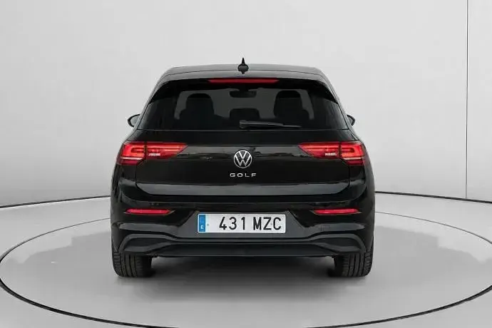 Usado VW Golf VIII Life 116 CV (85 kW) 2025
