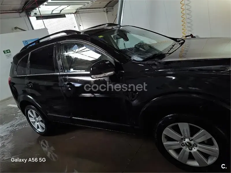 Usado Chevrolet Captiva 150 CV (110 kW) 2007 Negro SUV