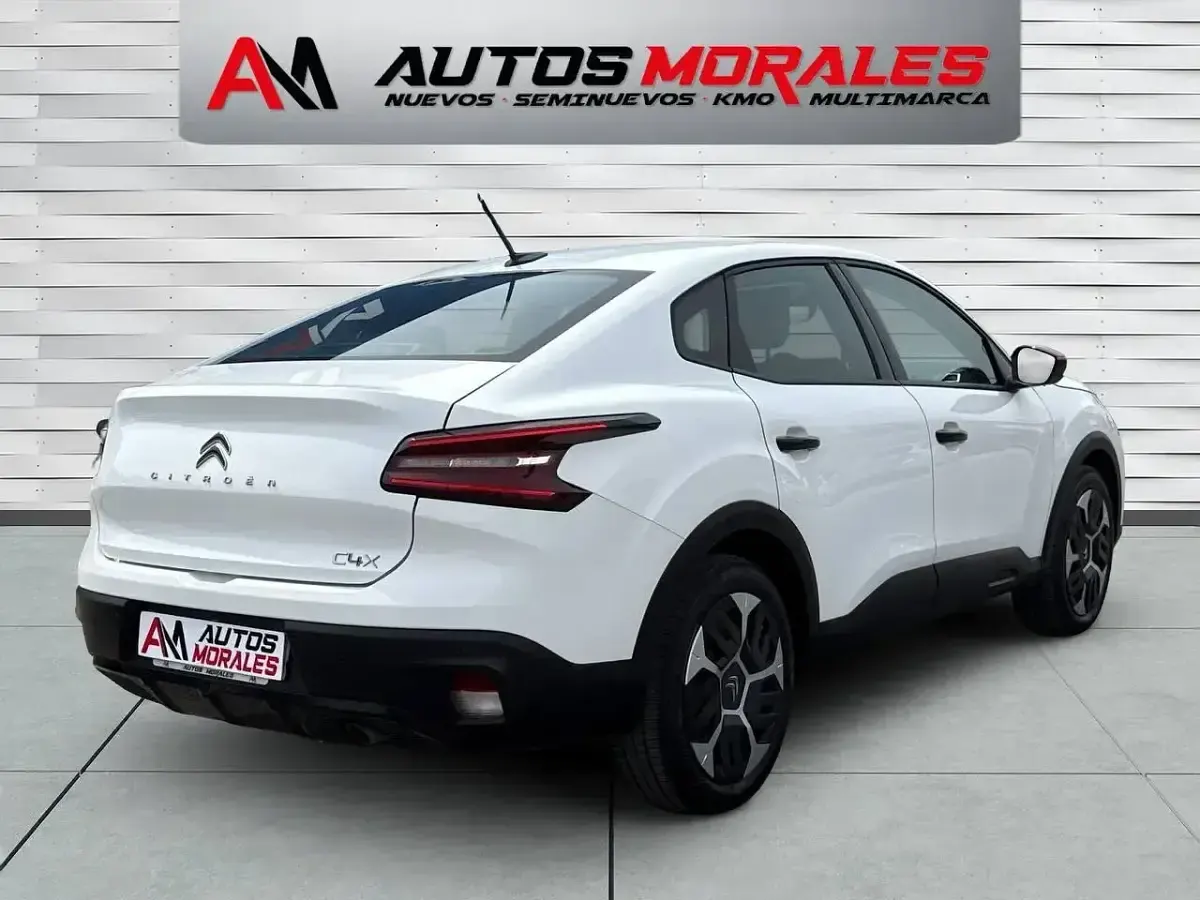 Usado Citroën C4 X PureTech 100 CV (73 kW) 2024 Blanco SUV