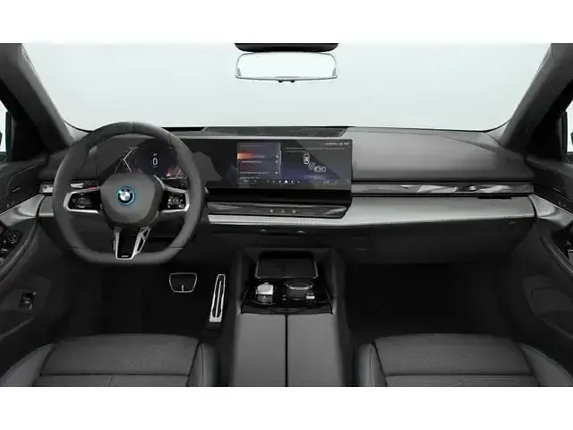 Usado BMW 530e 299 CV (219 kW) 2025 Gris Berlina